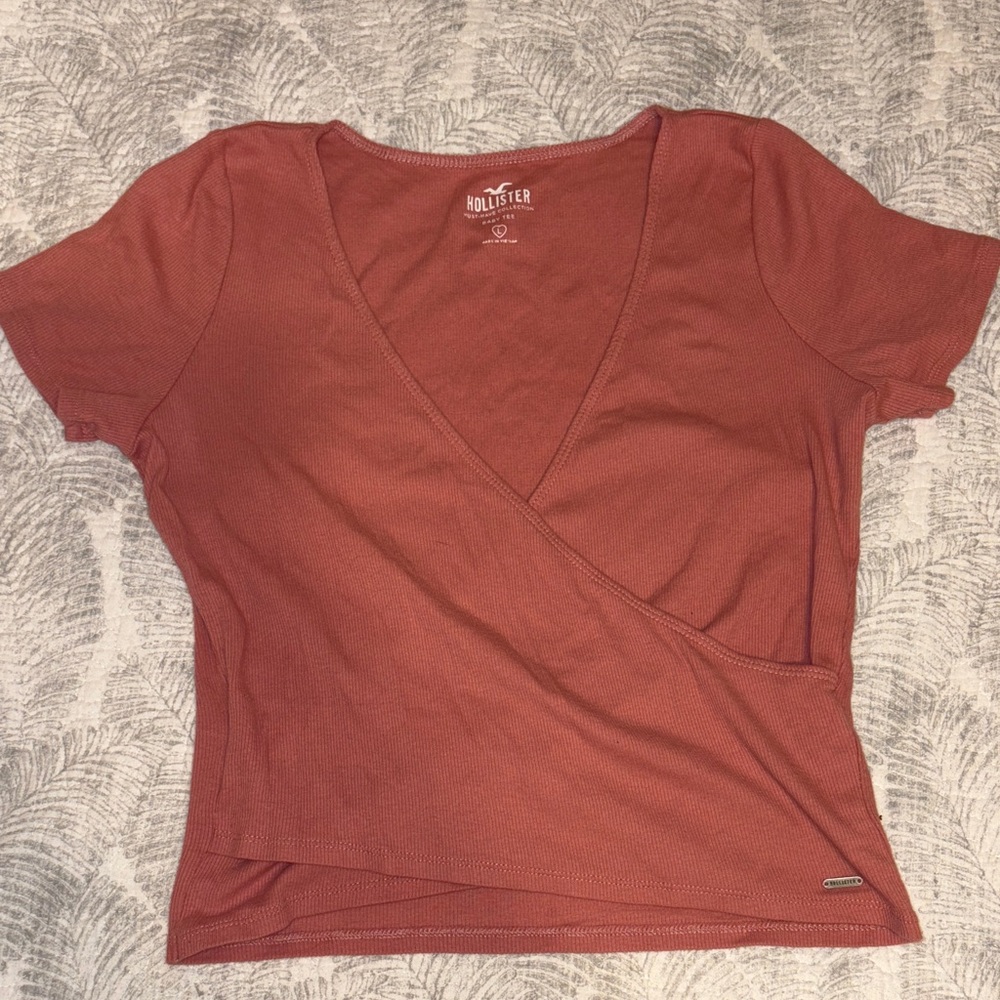 Hollister Women's Short Sleeve Rust Wrap Top